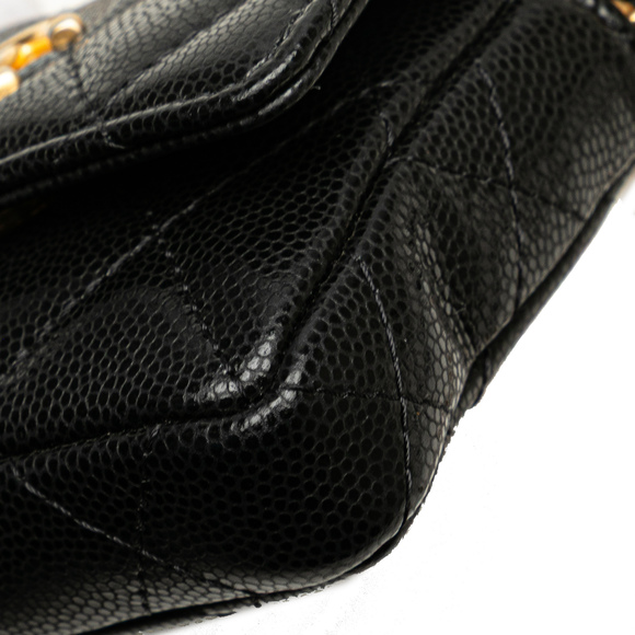 Pre-Loved Chanel Quilted Caviar Twist Your Buttons Flap Chain Belt Bag - Picture 10 of 12